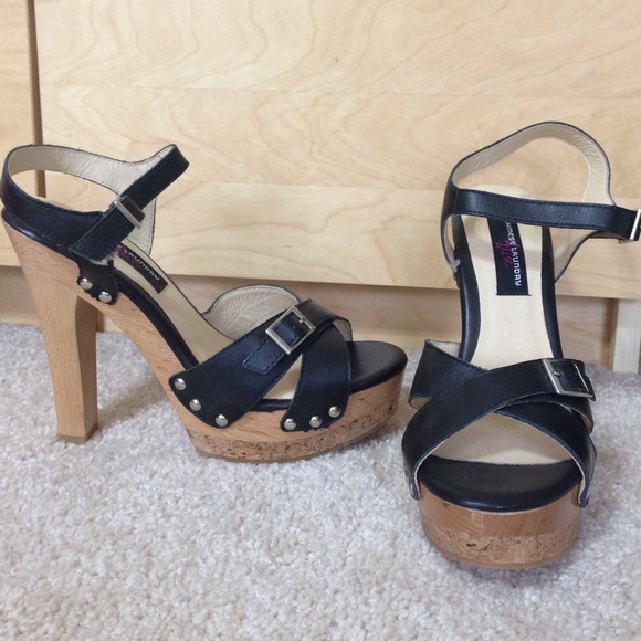 💥Reduced💥Chinese laundry high heel sandal
