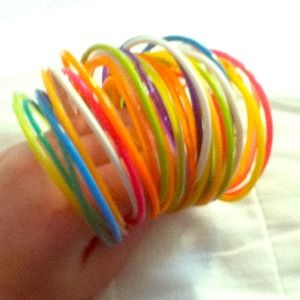 Plastic snap bracelets