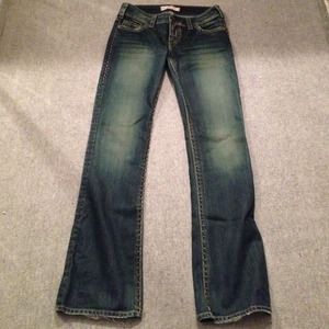 🎀BUNDLED🎀 2 pairs of jeans (1921)