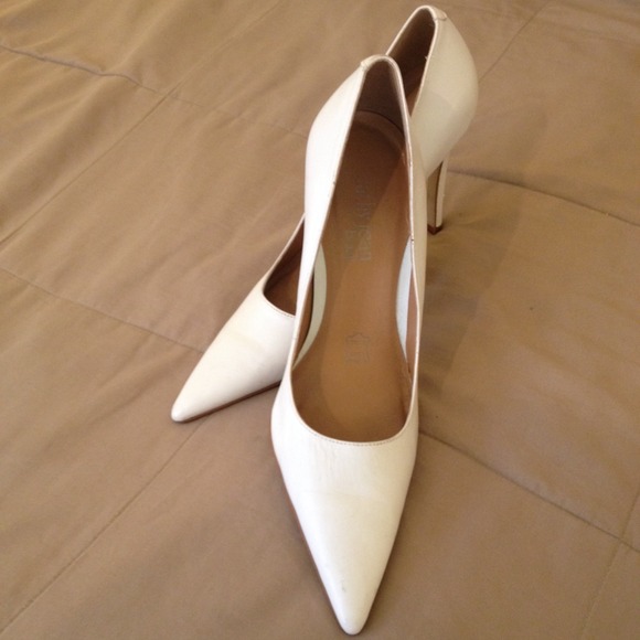 White Leather (Upper) Pumps