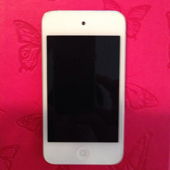 💖iPod touch...like new!💖