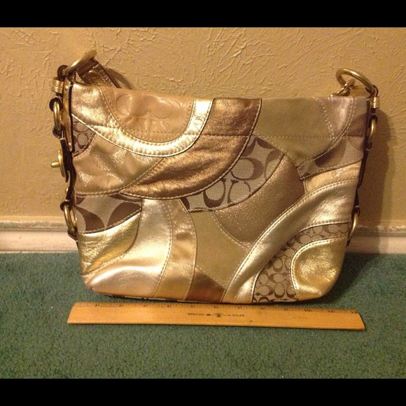 Coach Purse - Picture 1 of 2