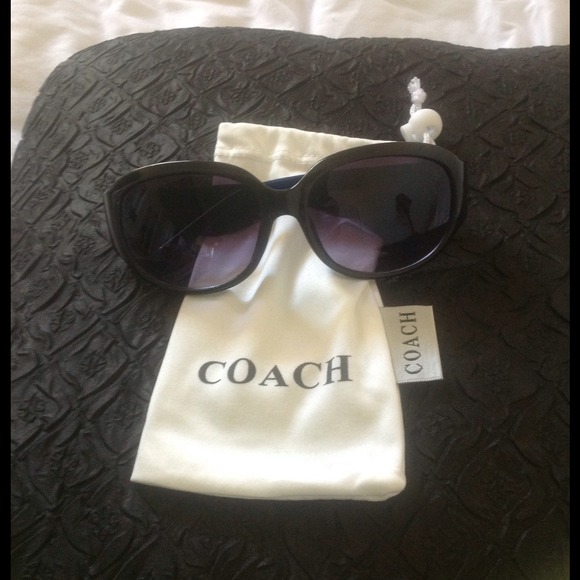 Coach Sunnies