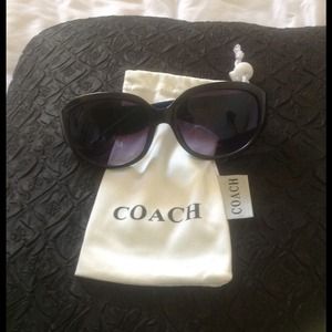 Coach Sunnies