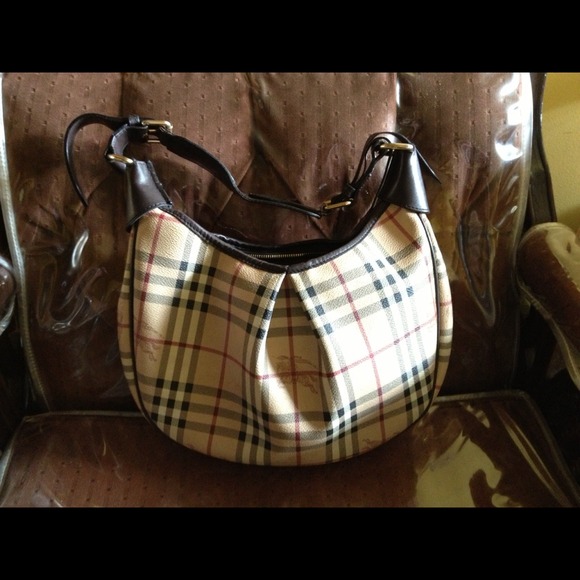 Price deduction!!! Authentic Burberry hobo - Picture 1 of 4