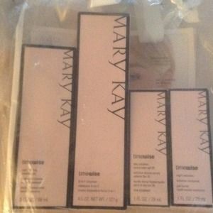 Mary Kay set 3-in-1 Timewise