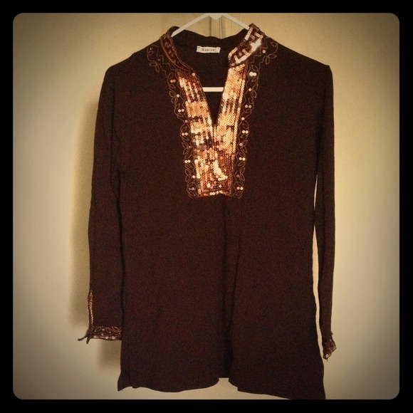 Gorgeous sequin top