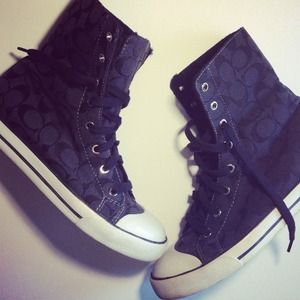 Coach Shoes - Coach SignaturePrint High Top Fur Sneakers Coach Shoes - Coach SignaturePrint High Top Fur Sneakers