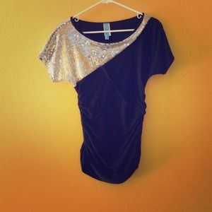 BRAND NEW night on the top dress shirt!