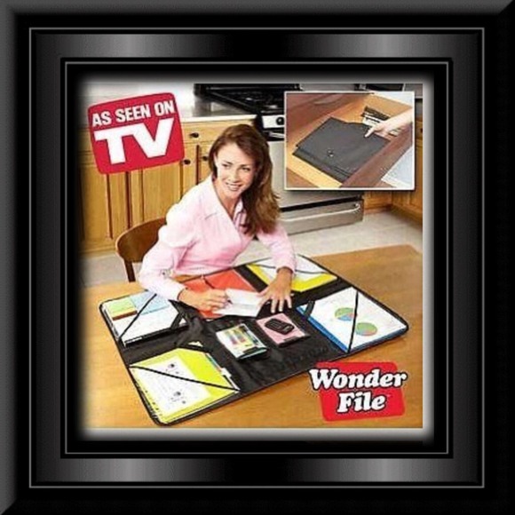 Lot of 2, Black Wonderfile's