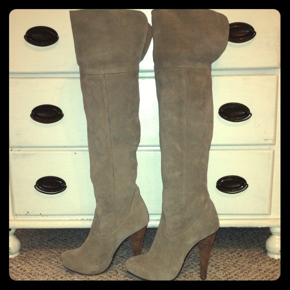 Amazing Suede Boots