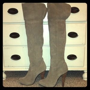 Amazing Suede Boots