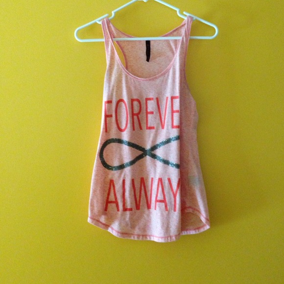 Tanktop bundle! - Picture 3 of 3