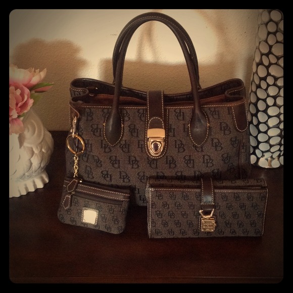 Dooney & Bourke Clutches & Wallets - Authentic Dooney & Bourke All 3 (PRICED2SELL)12X8"