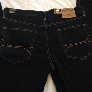 Brand New Men's Hollister Classic Straight.