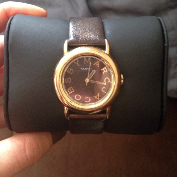 Marc by Marc Jacobs watch - Picture 2 of 4