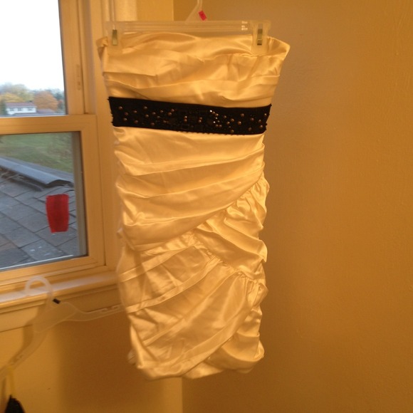 White homecoming dress