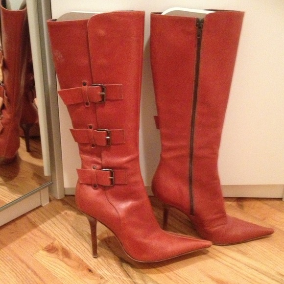 💸Sold! Ebay💸Charles David orange leather boots - Picture 1 of 2
