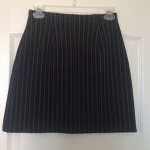 NWOT skirt - S (38 EUR)
