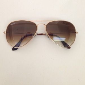 Ray-Ban Aviators: Brown Lens, Gold Frame (RB3025)