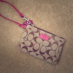 Coach wristlet in pink