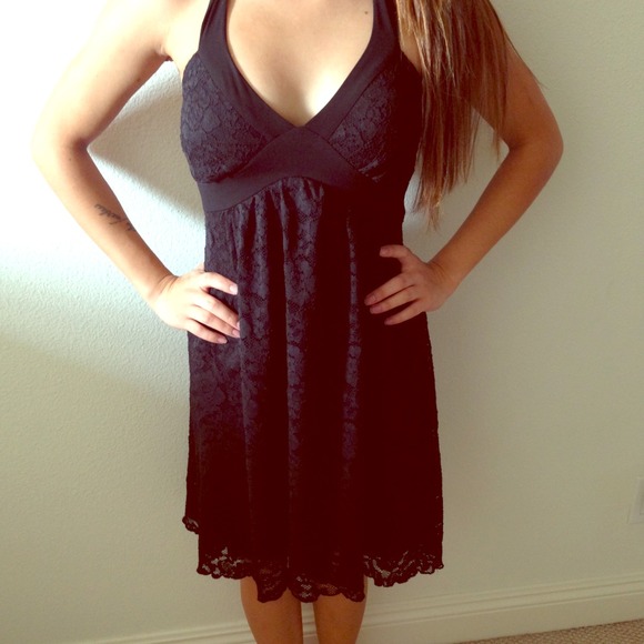 Black Lace Dress & Metallic Crop Bundle 💞