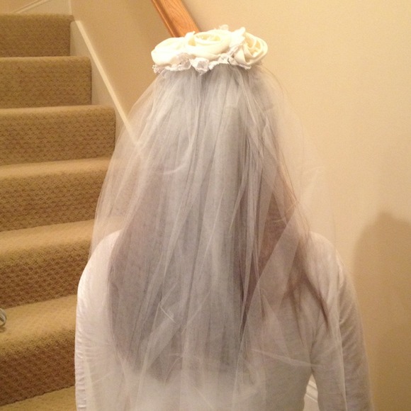 Veil for wedding dress
