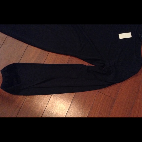 Gorgeous classy black dress by Talbots - Picture 3 of 3