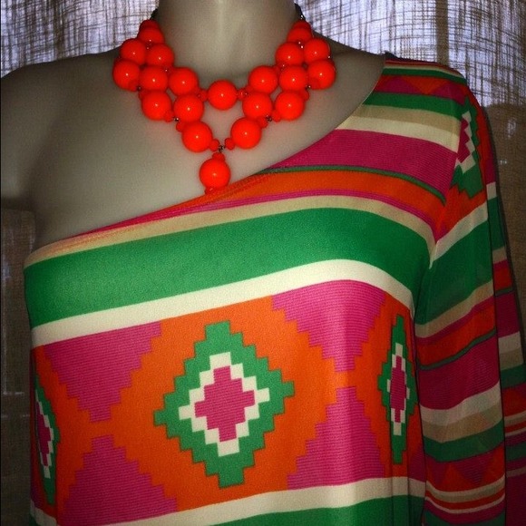 Aztec One Shoulder Dress - Picture 4 of 4