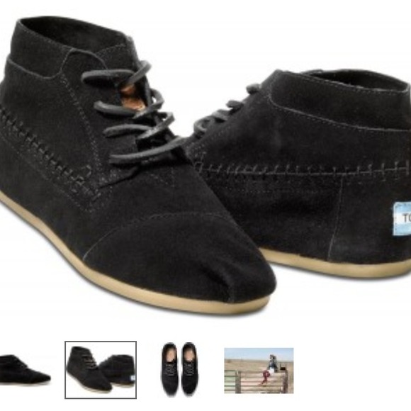 Tribal bota boots