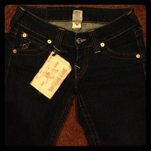 BUNDLED straight leg true's. 100% authentic