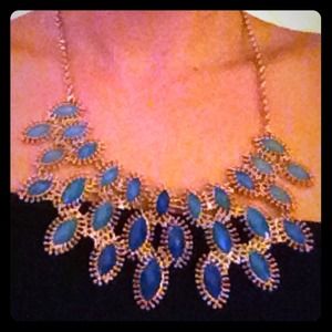 🎉Sold🎉 NWT style and co bib necklace