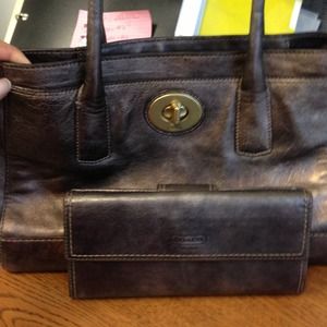 **Reduced***!!!Authentic coach purse and wallet