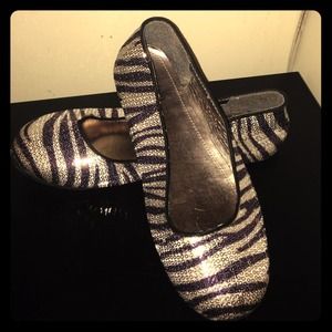 Zebra print flats