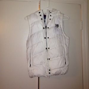White American Eagle Winter Down Vest