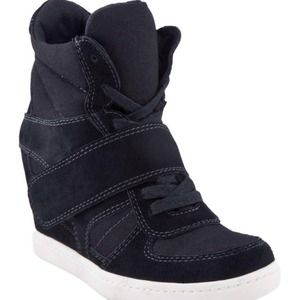 Zigi hidden platform