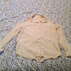 NWOT peekaboo shoulder dress shirt.