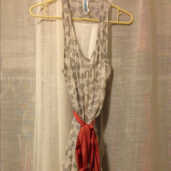 Beautiful paisley design summer dress