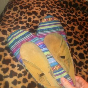 RUE 21 tribal flats 💜