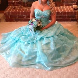 Prom dress