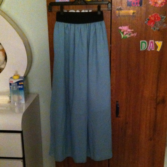 Light green long skirt