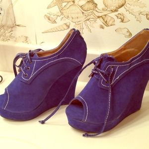 Blue Yoki wedge shoes
