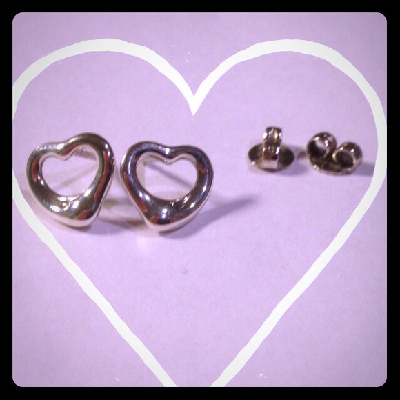 Tiffany & Co Elsa Peretti Open Heart earrings