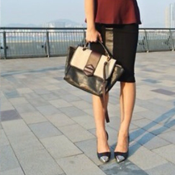 Marc by Marc Jacobs Handbag - Picture 1 of 4