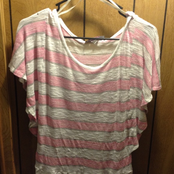 Pink and white silver striped top - Picture 1 of 4