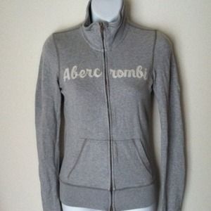 Abercrombie & Fitch Sweater
