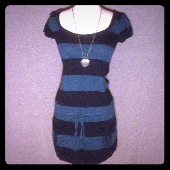 👉$5👈American Eagle sweater tunic