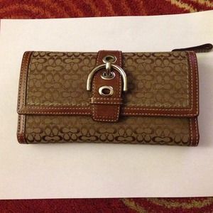 Coach wallet