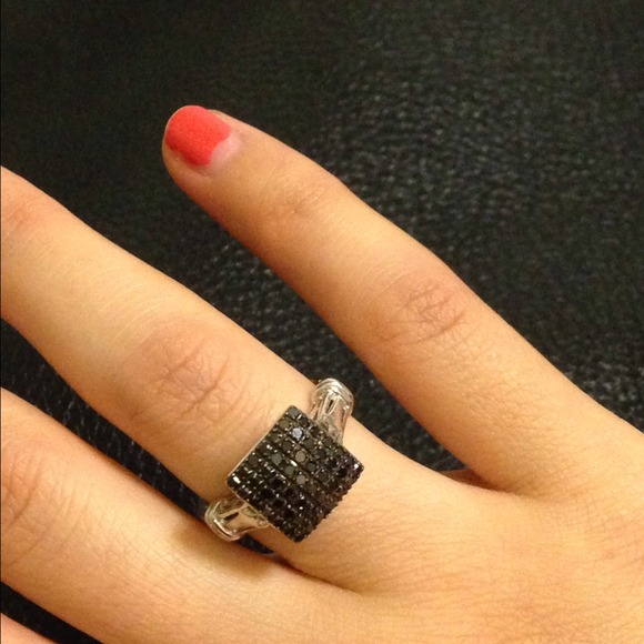 Authentic diamond ring!! - Picture 2 of 3