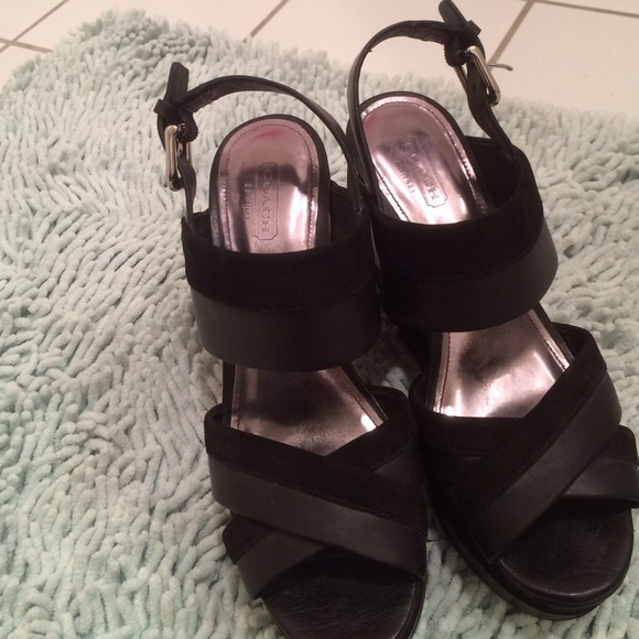 COACH PLATFORMS - Picture 2 of 4